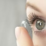 Allergia alle lenti a contatto: consigli e soluzioni pratiche per gestirla